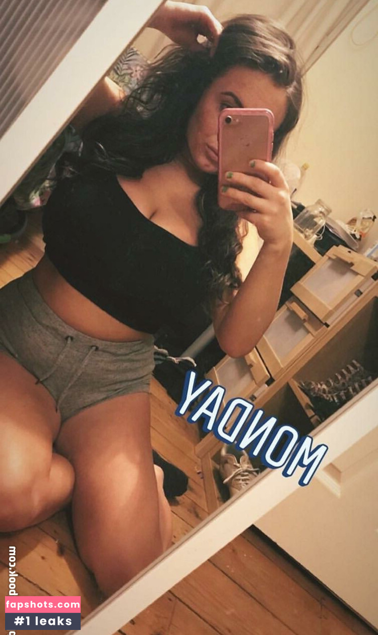 Tiffany Harrison gallery photo #52