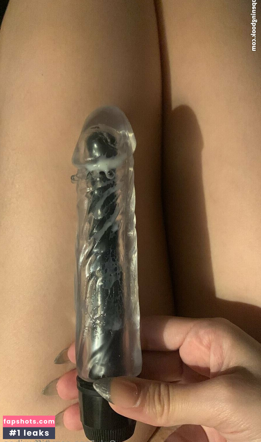 tiffy.vibes Nude Leaks OnlyFans Photos #3 - LeakJerk