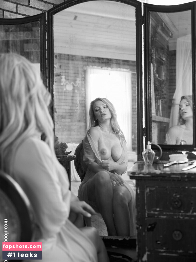 Tifnelynn Nude Leaks OnlyFans Photos #5 - LeakJerk