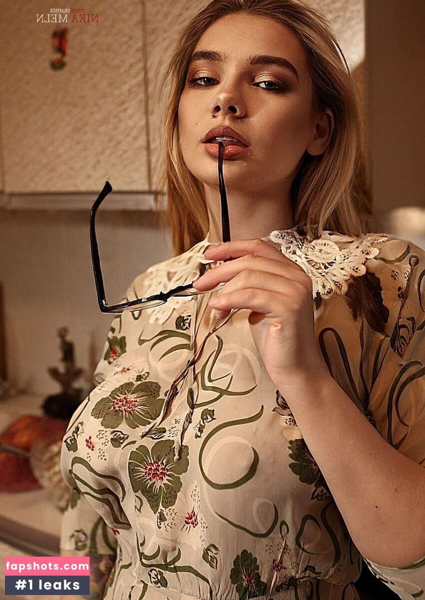 Tihomirova Natalia nude babe gallery