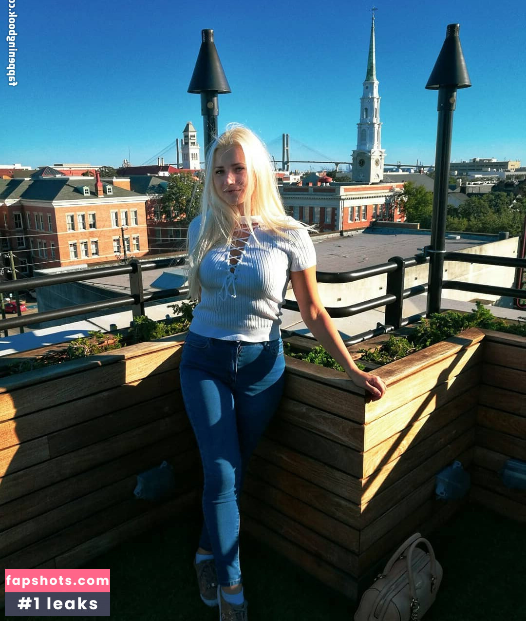 Tijana Petrovic gallery photo #15