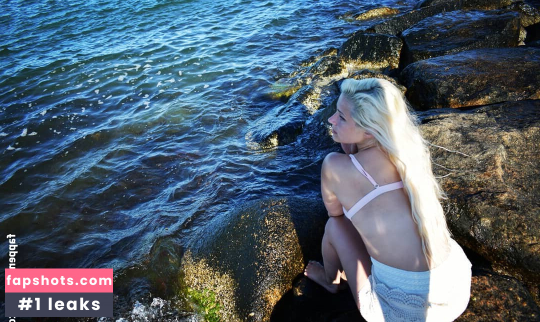 Tijana Petrovic gallery photo #23