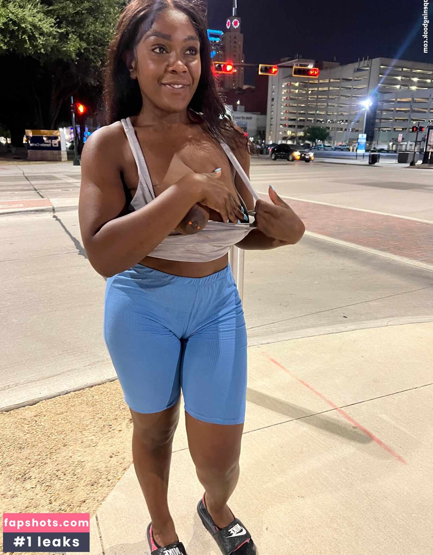 Tilaxoxo gallery photo #17