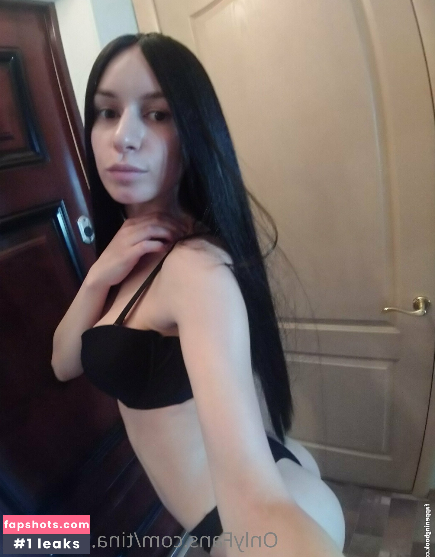 tina.asphodel gallery photo #17