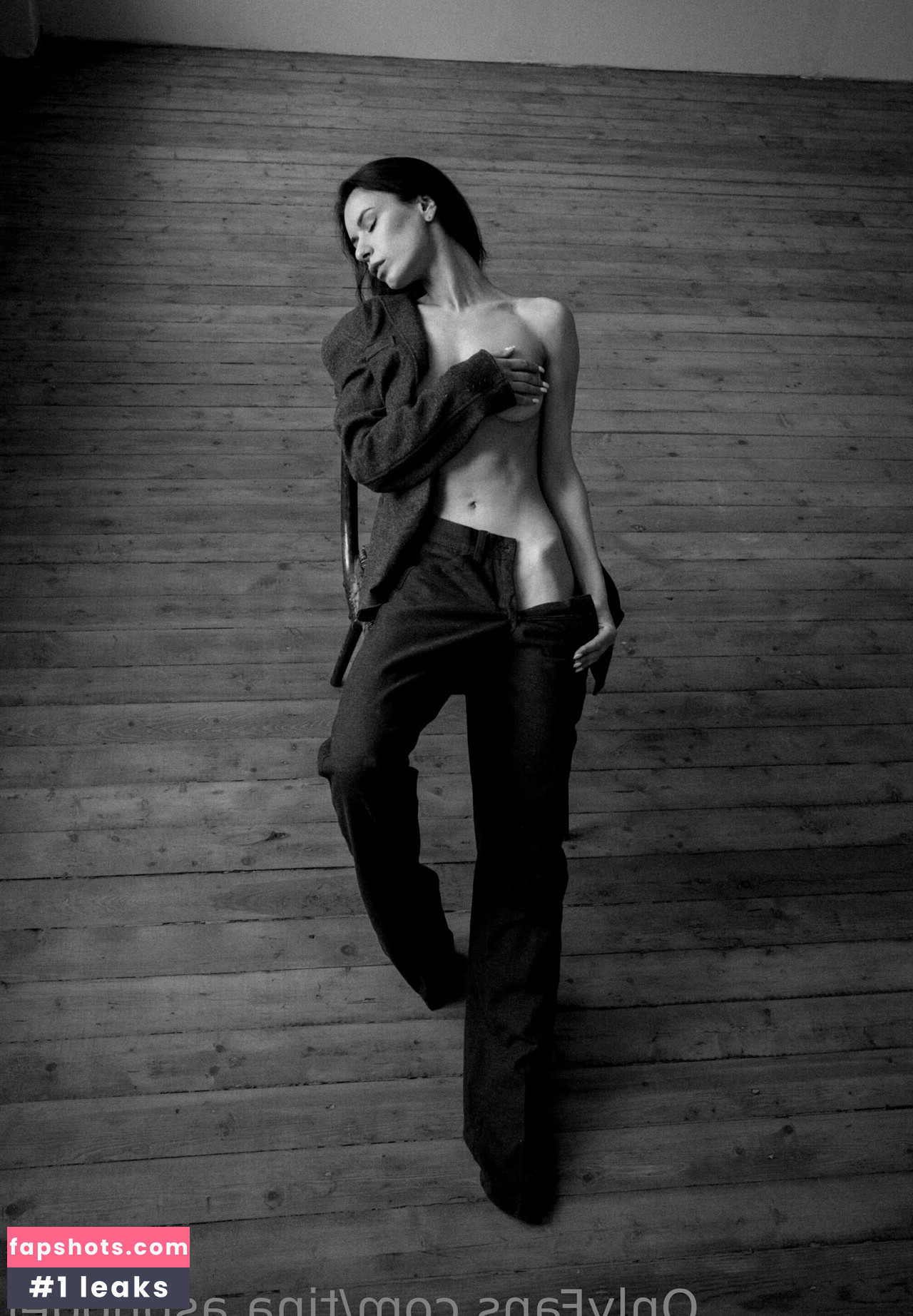 tina.asphodel gallery photo #25