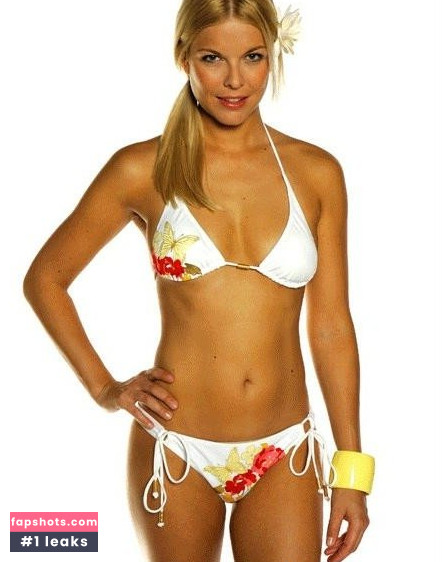 Tina Kaiser gallery photo #2