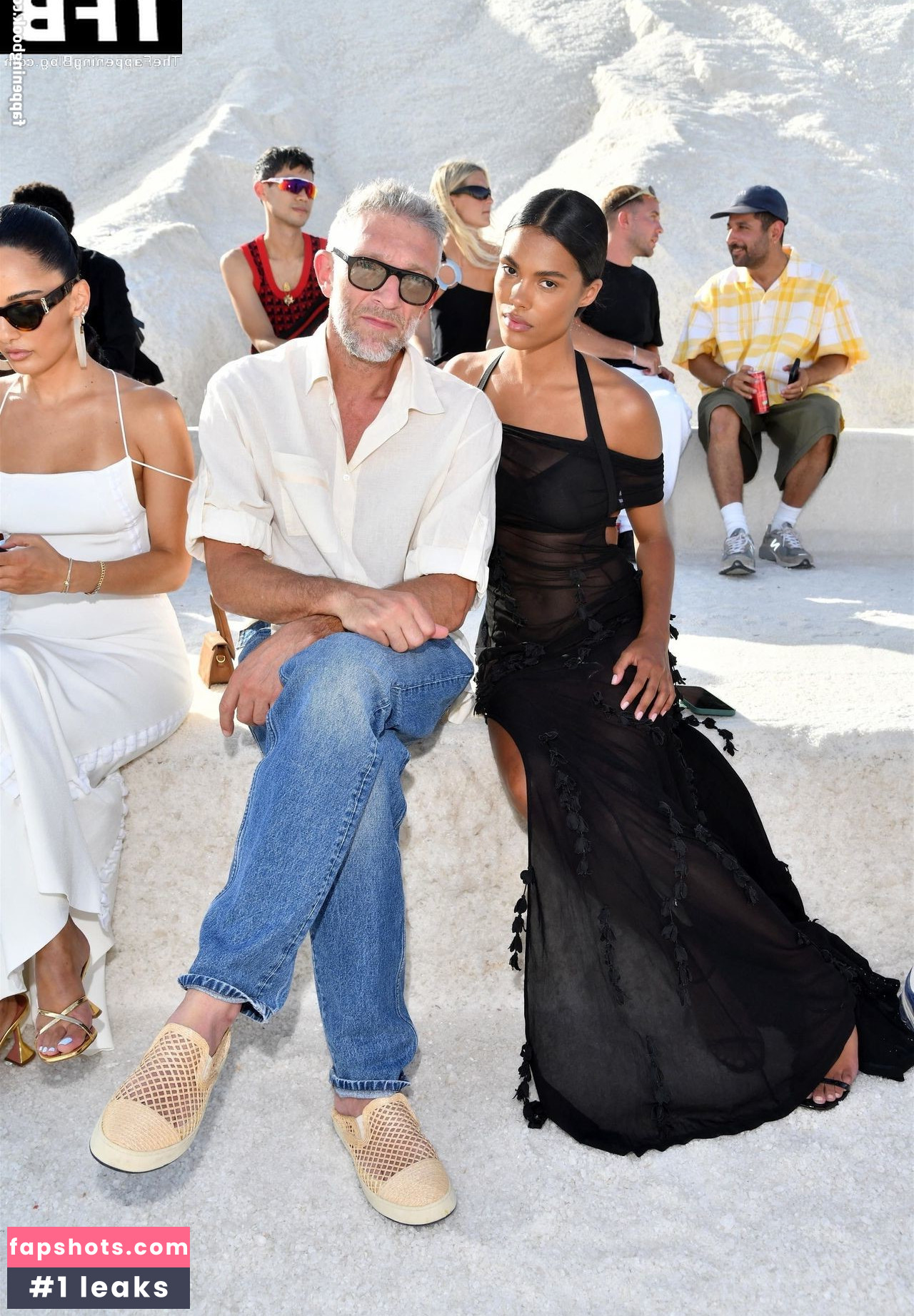 Tina Kunakey gallery photo #116