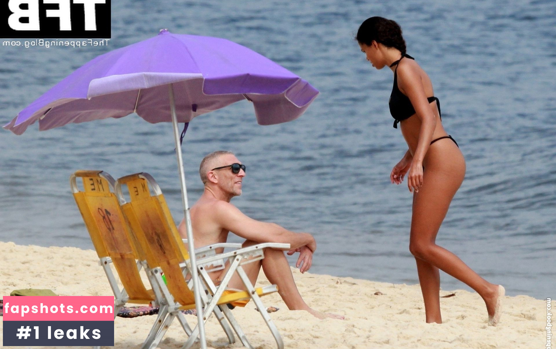 Tina Kunakey gallery photo #148