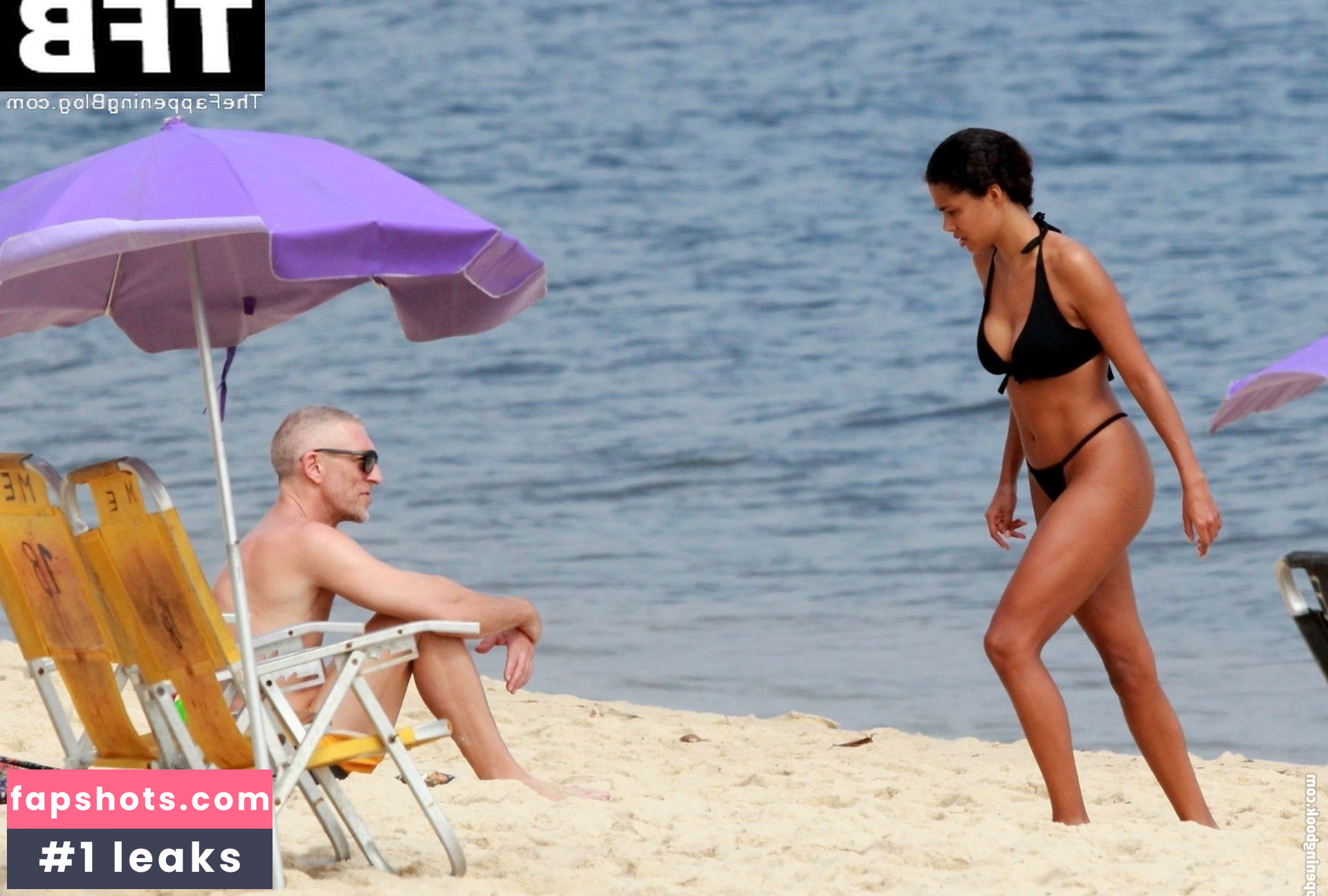 Tina Kunakey gallery photo #163