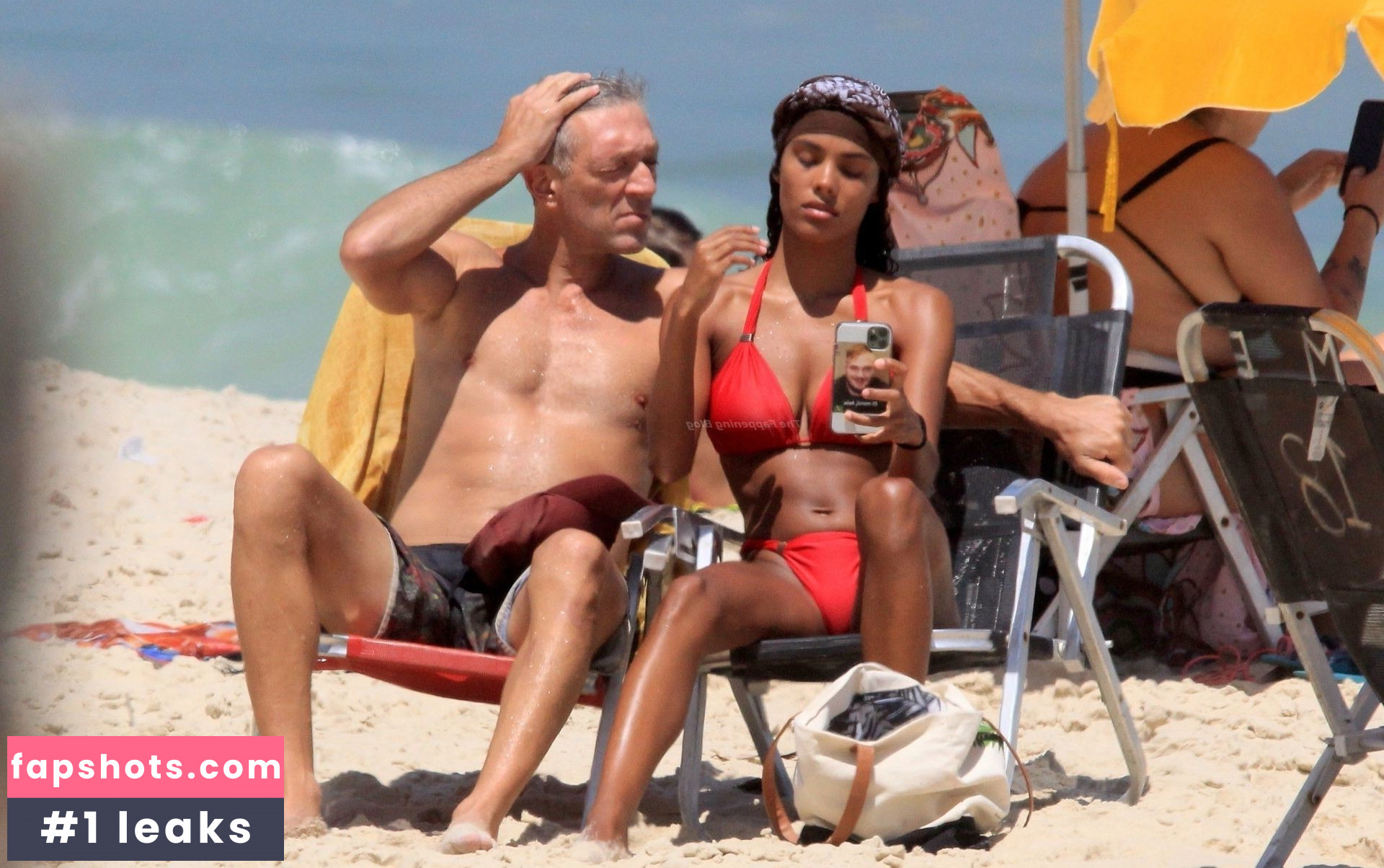 Tina Kunakey gallery photo #294