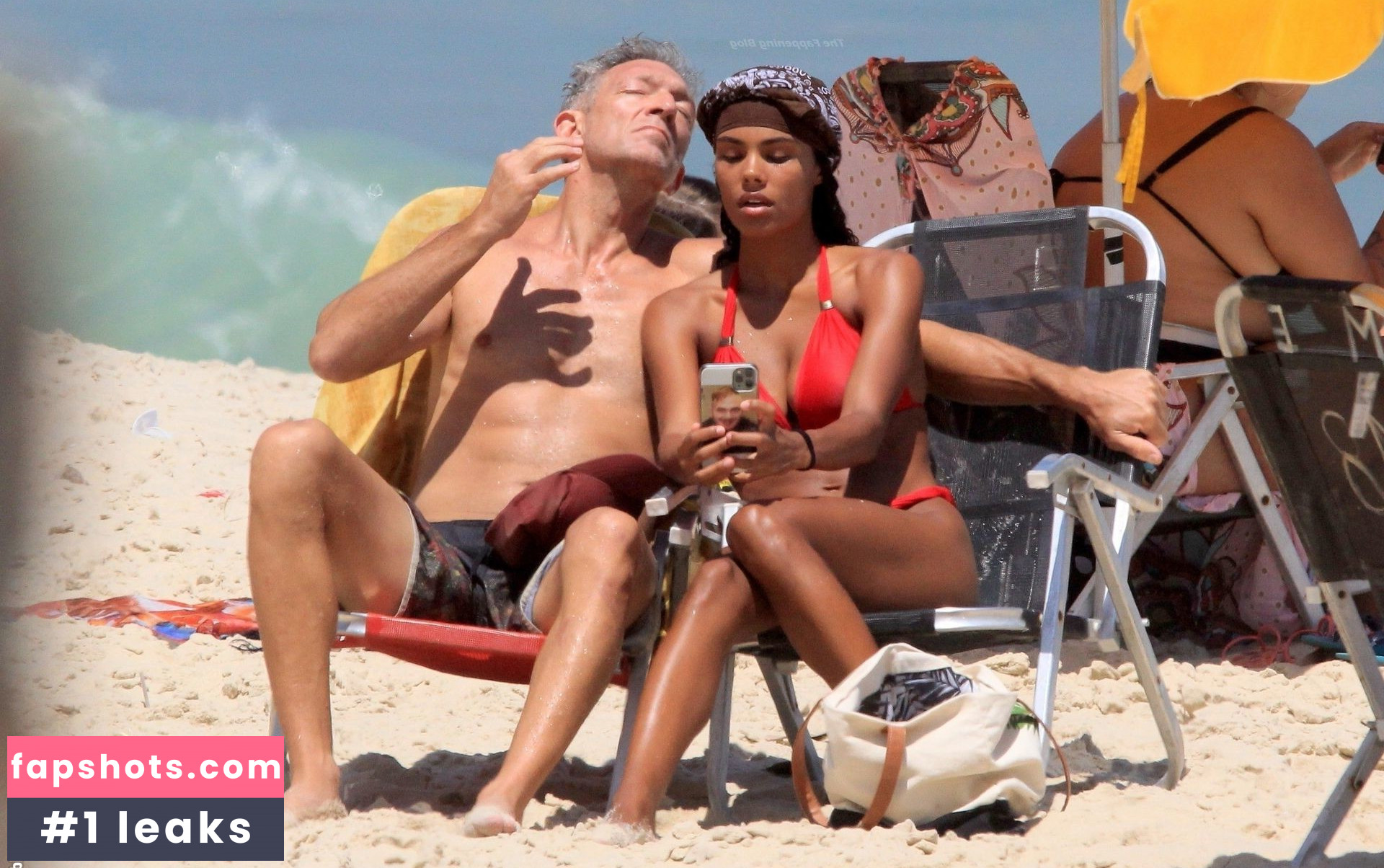 Tina Kunakey gallery photo #296