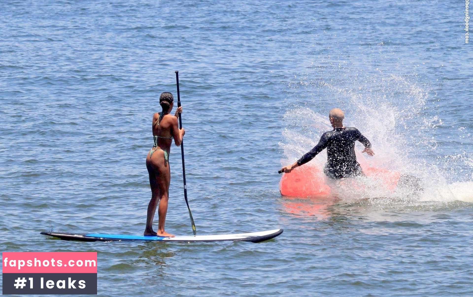 Tina Kunakey gallery photo #342