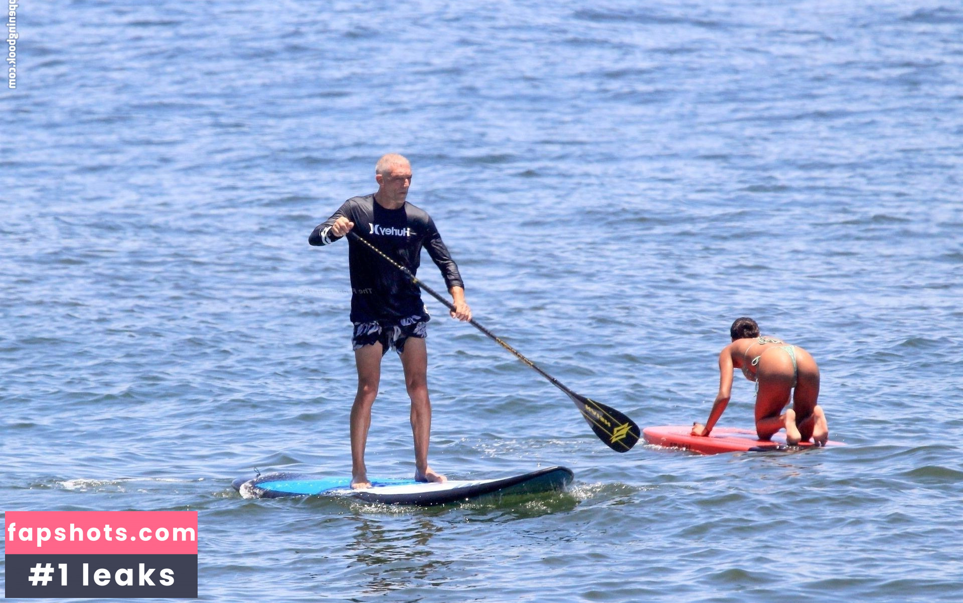 Tina Kunakey gallery photo #351