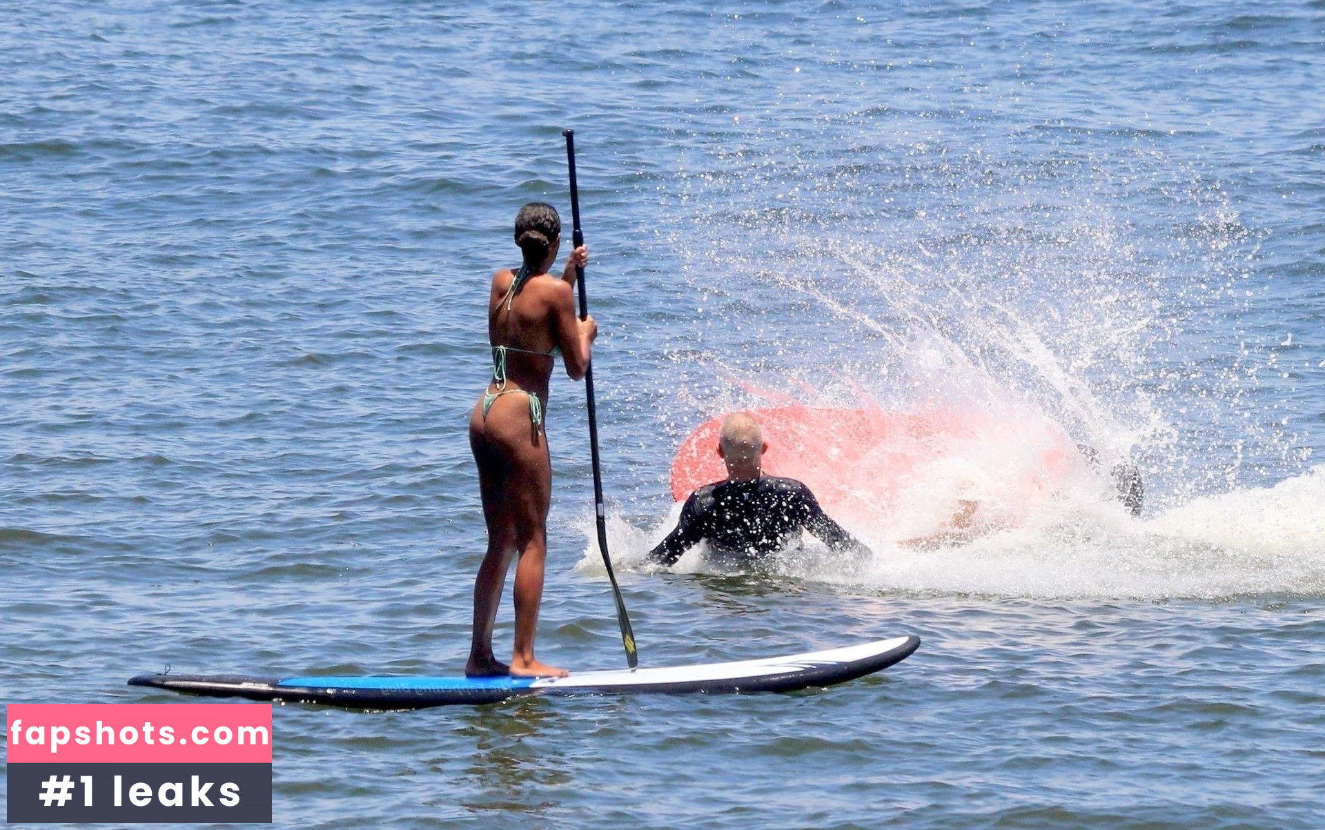 Tina Kunakey gallery photo #363