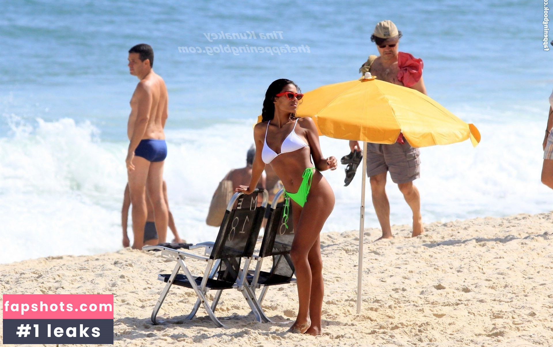 Tina Kunakey gallery photo #435