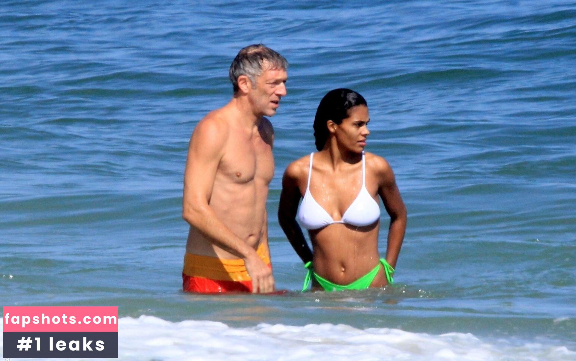 Tina Kunakey gallery photo #438