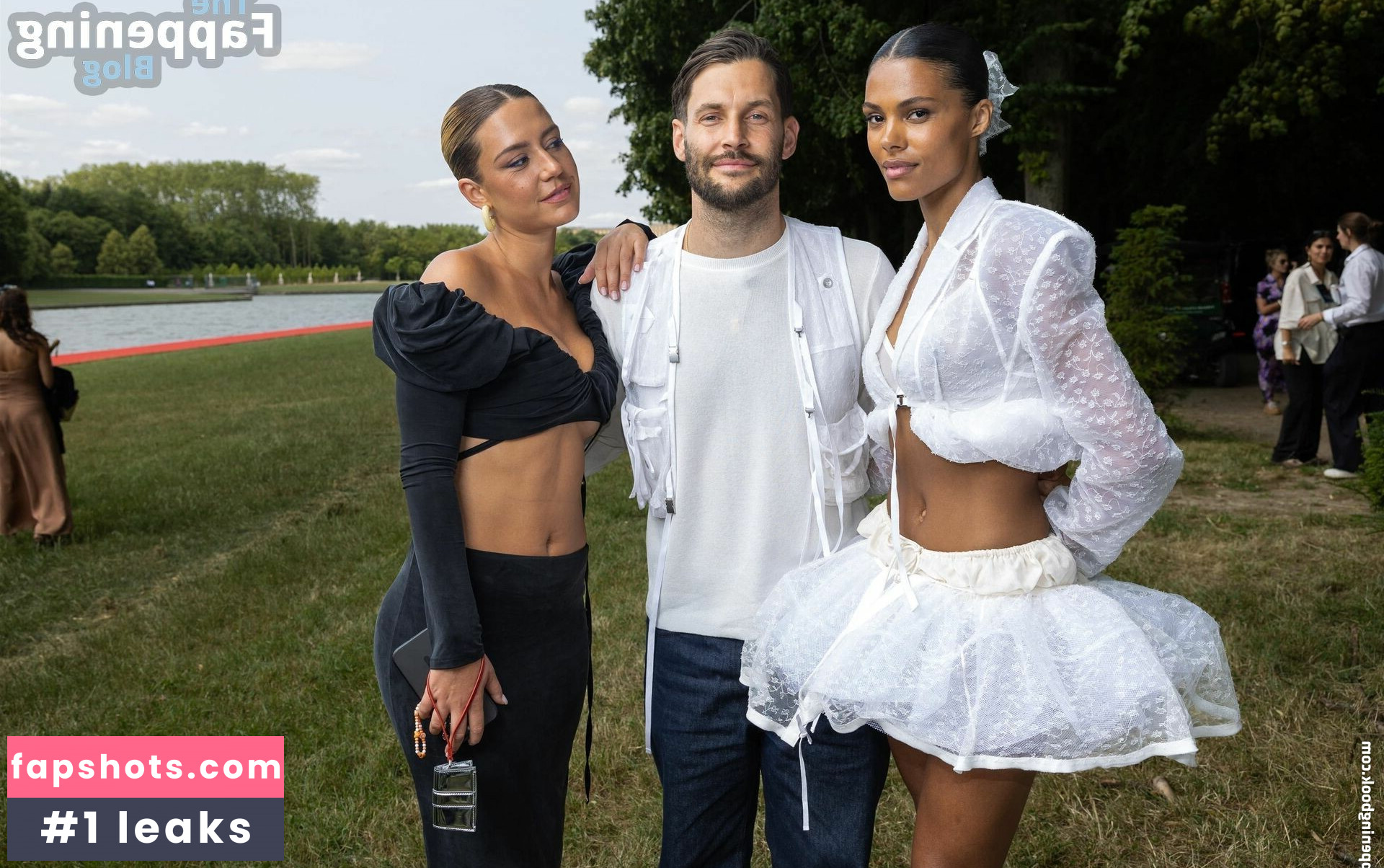 Tina Kunakey gallery photo #58