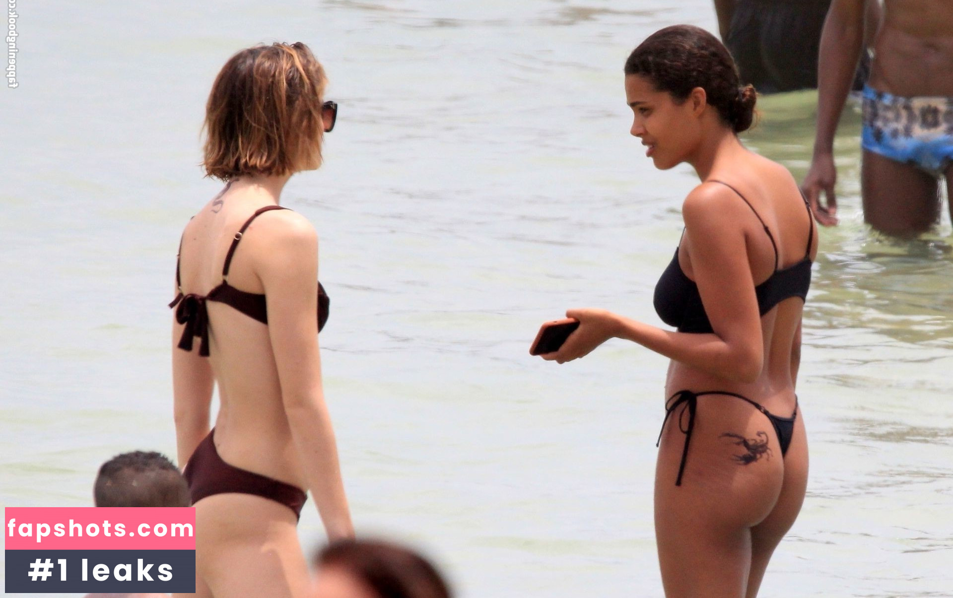 Tina Kunakey gallery photo #608