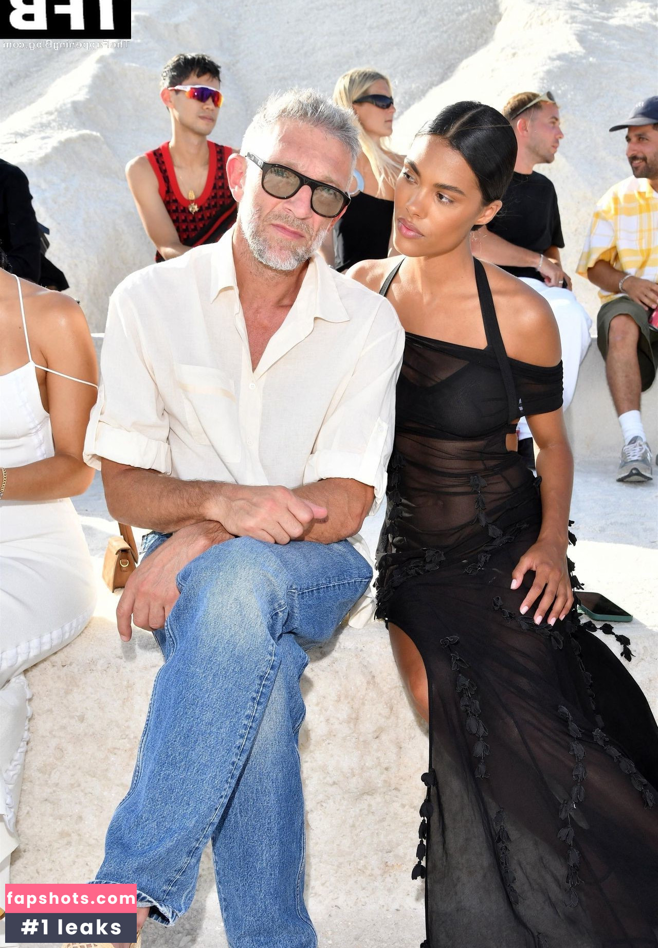 Tina Kunakey gallery photo #83