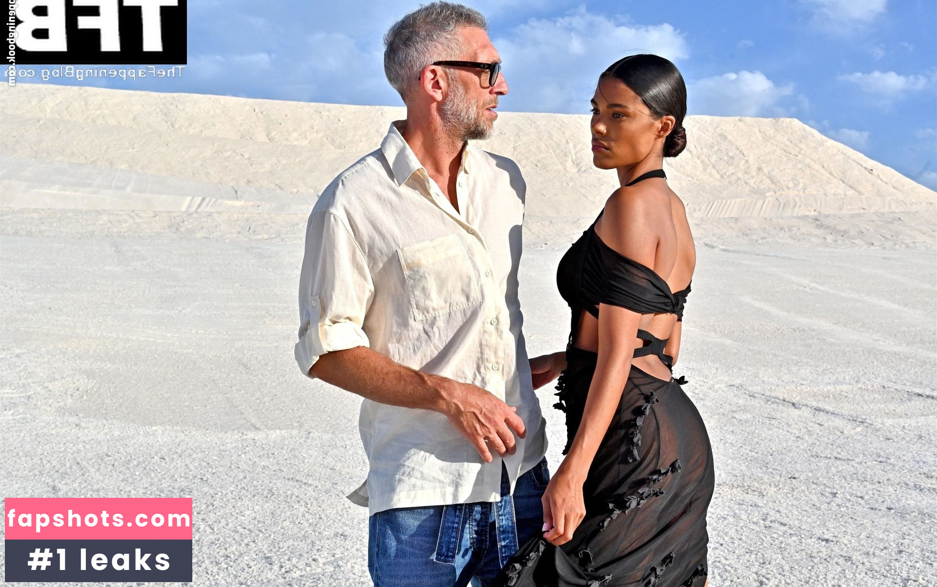 Tina Kunakey gallery photo #100