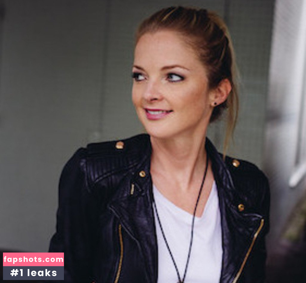 Tina Middendorf gallery photo #5