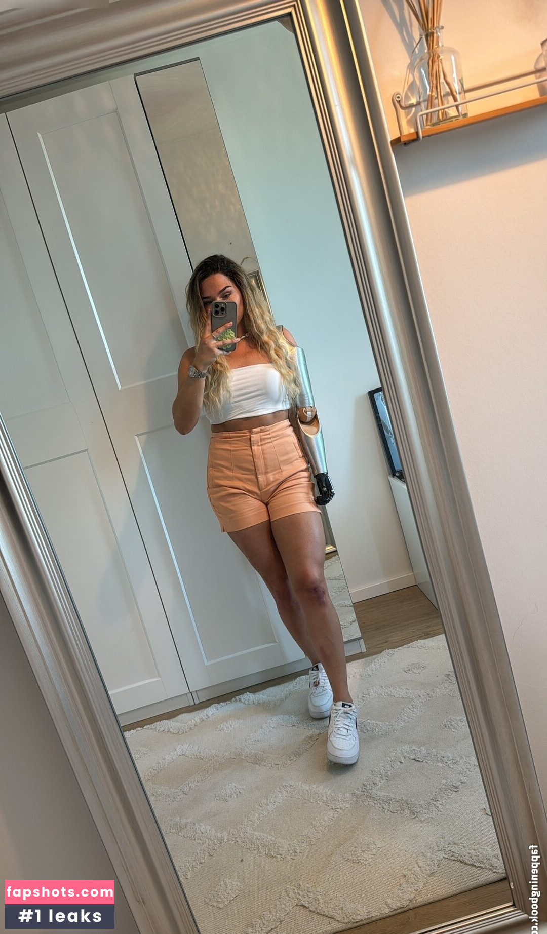 Tina Rühl gallery photo #2