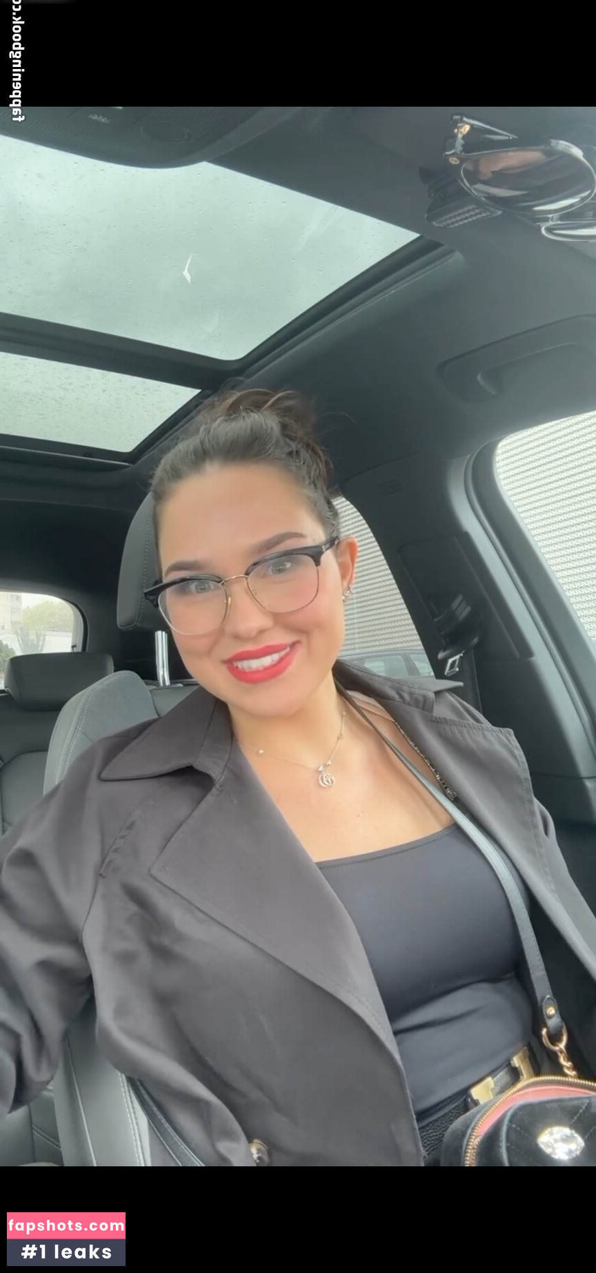 Tina Rühl gallery photo #3