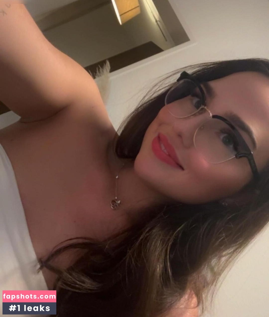 Tina Rühl gallery photo #4