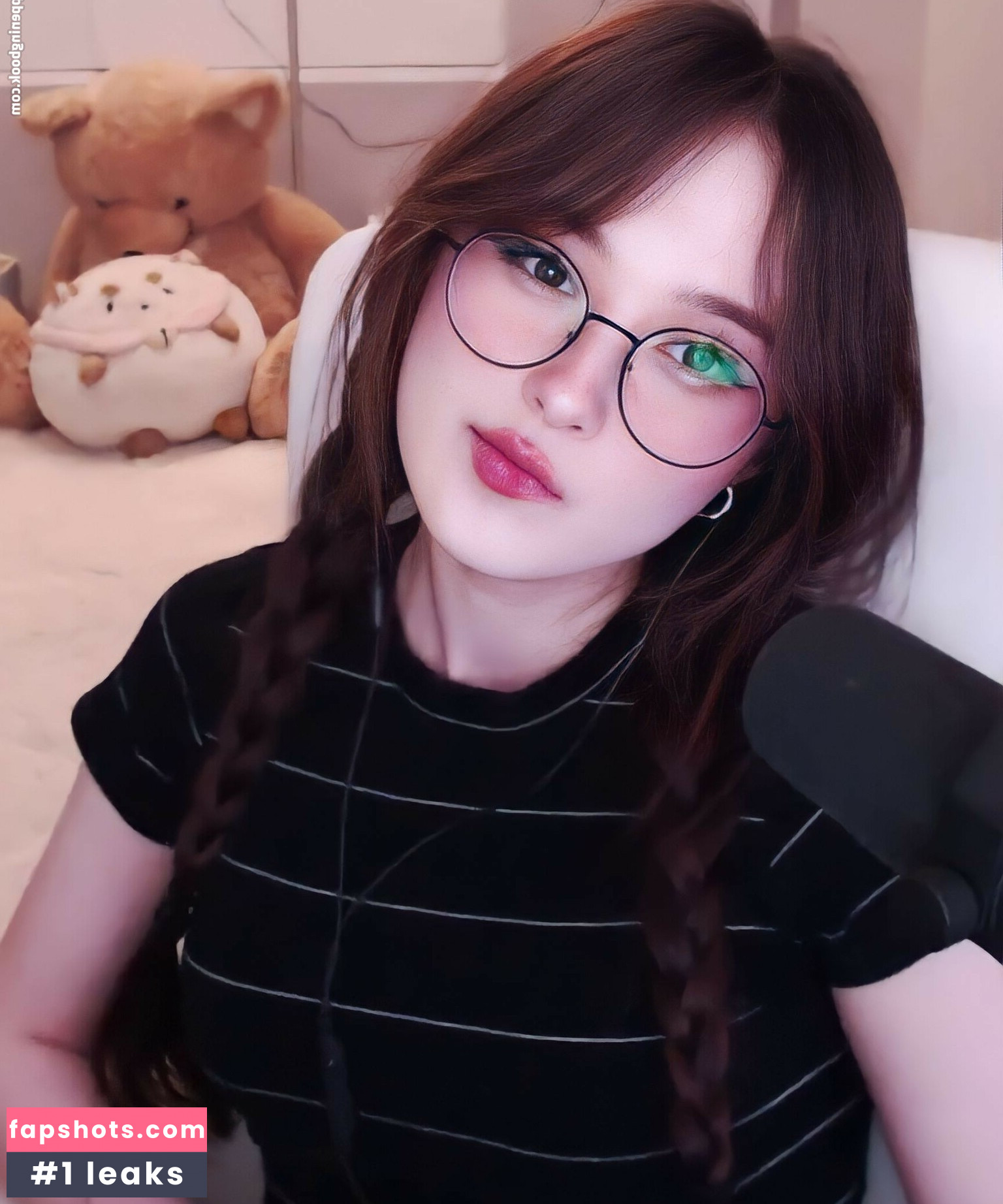 Tinakitten gallery photo #116