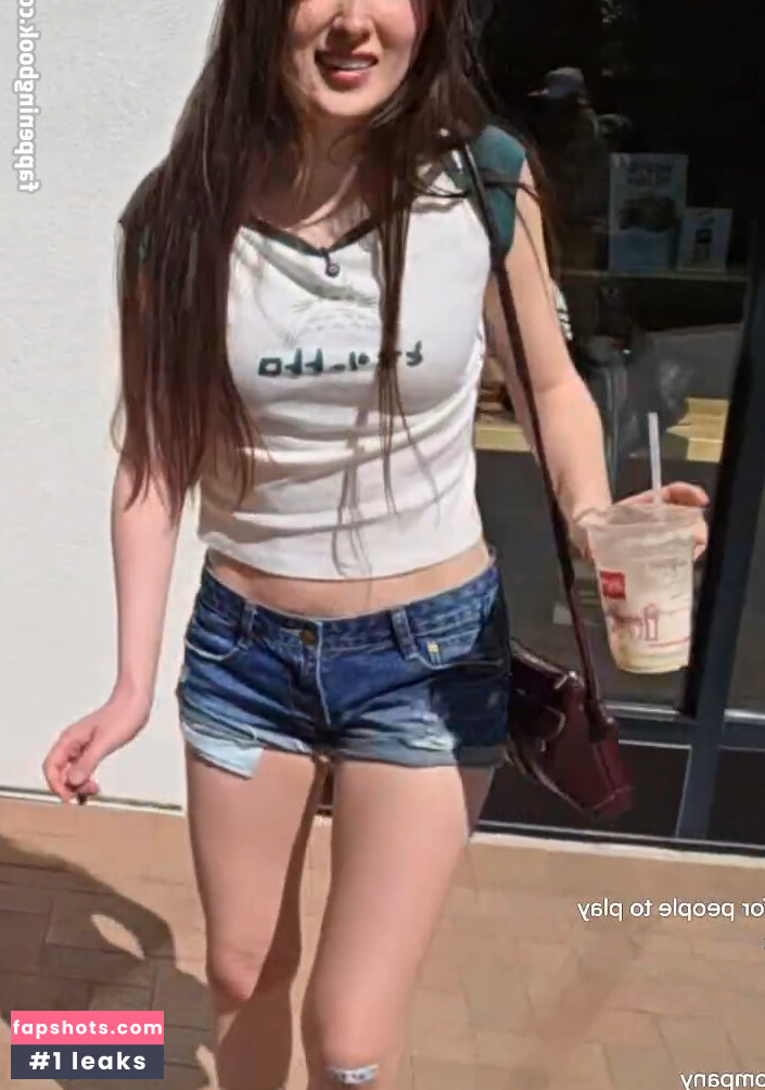 Tinakitten gallery photo #40