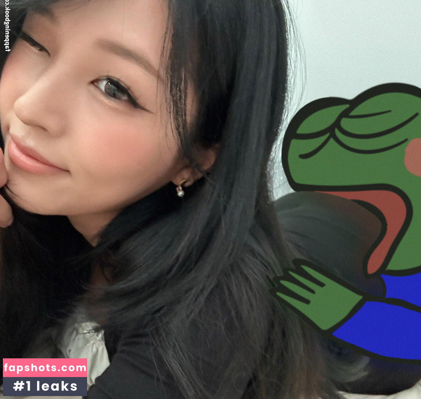 Tinakitten gallery photo #45