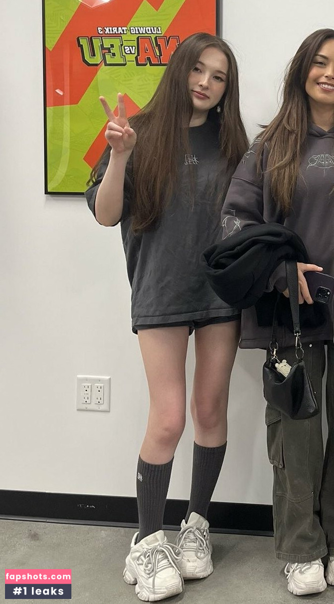 Tinakitten gallery photo #53