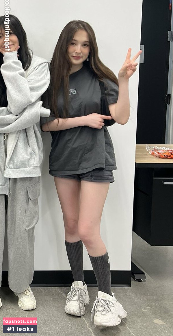 Tinakitten gallery photo #54