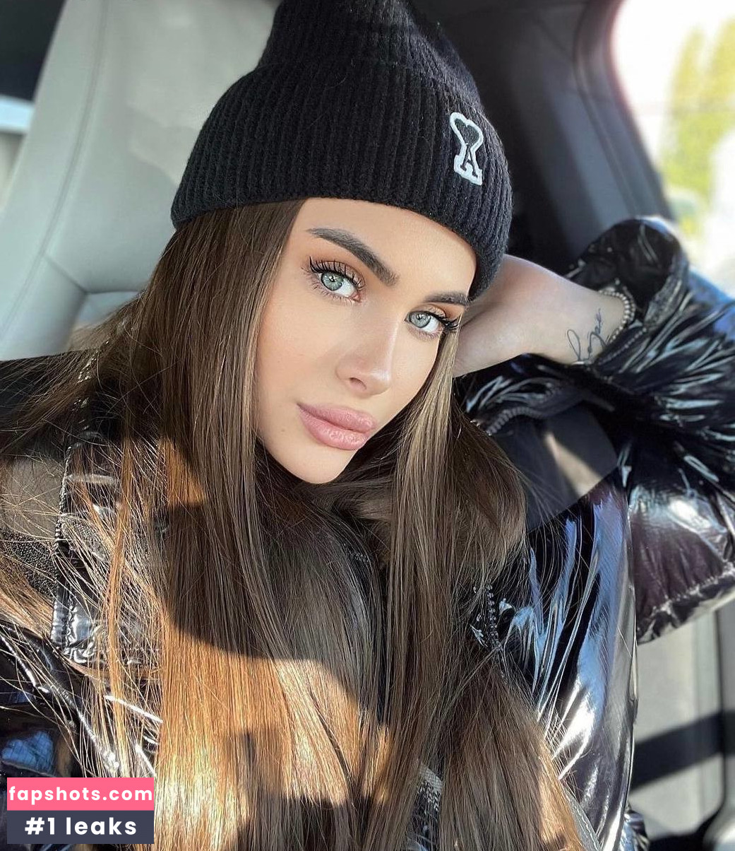 tinamayer gallery photo #17