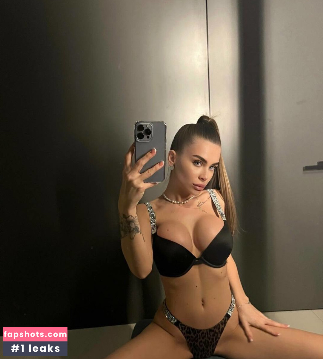 tinamayer gallery photo #31