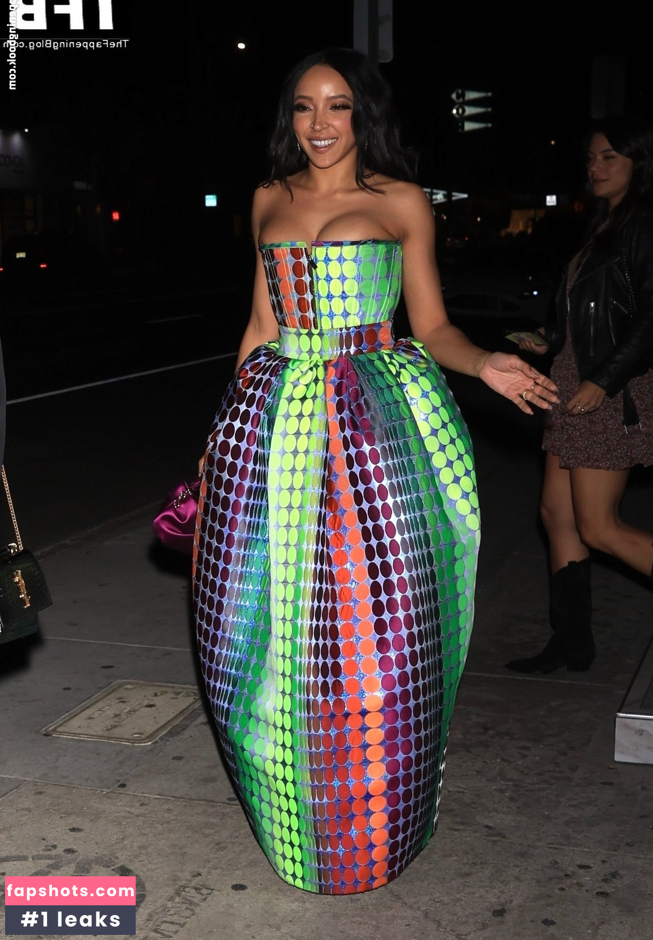 Tinashe gallery photo #231