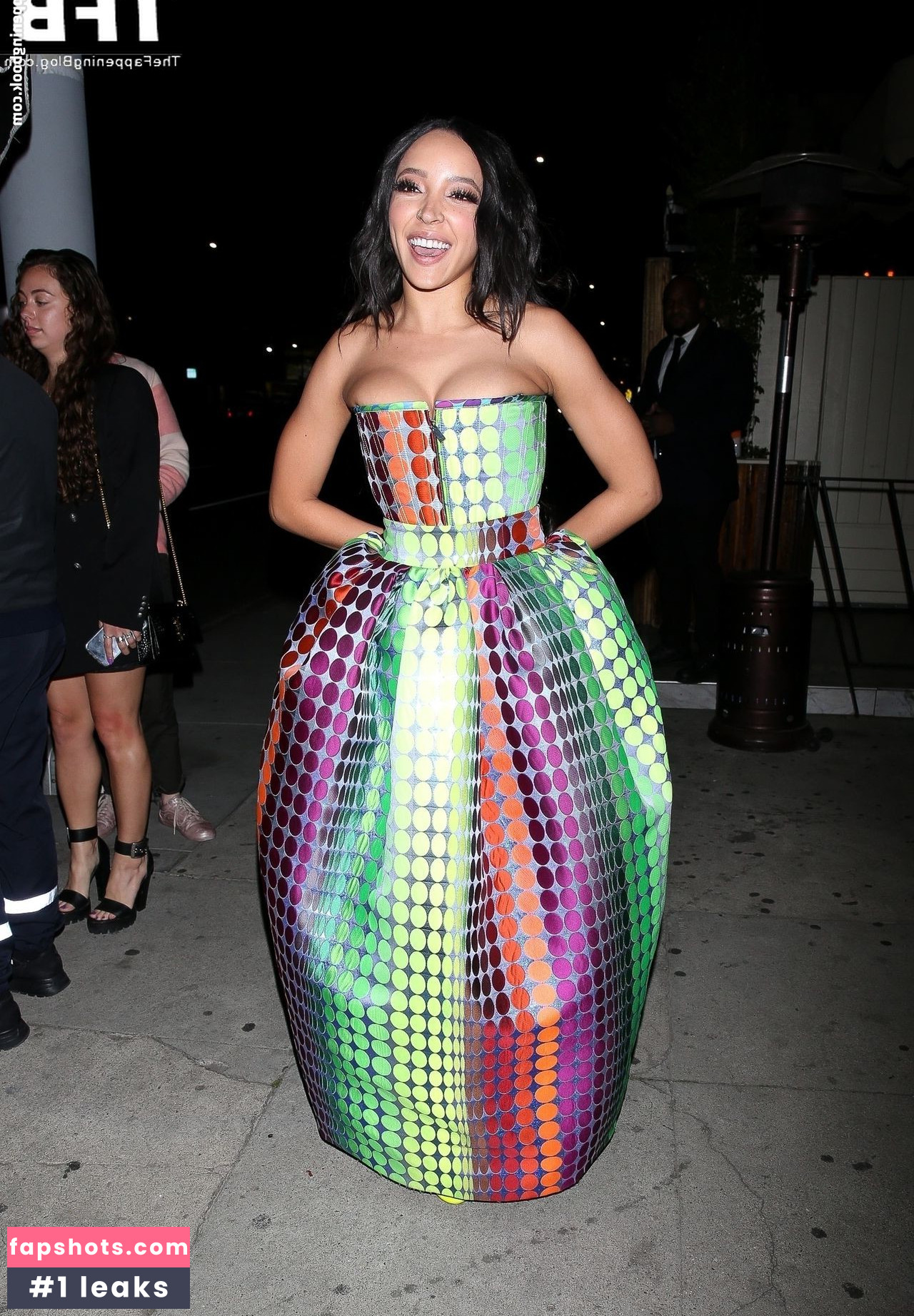 Tinashe gallery photo #243