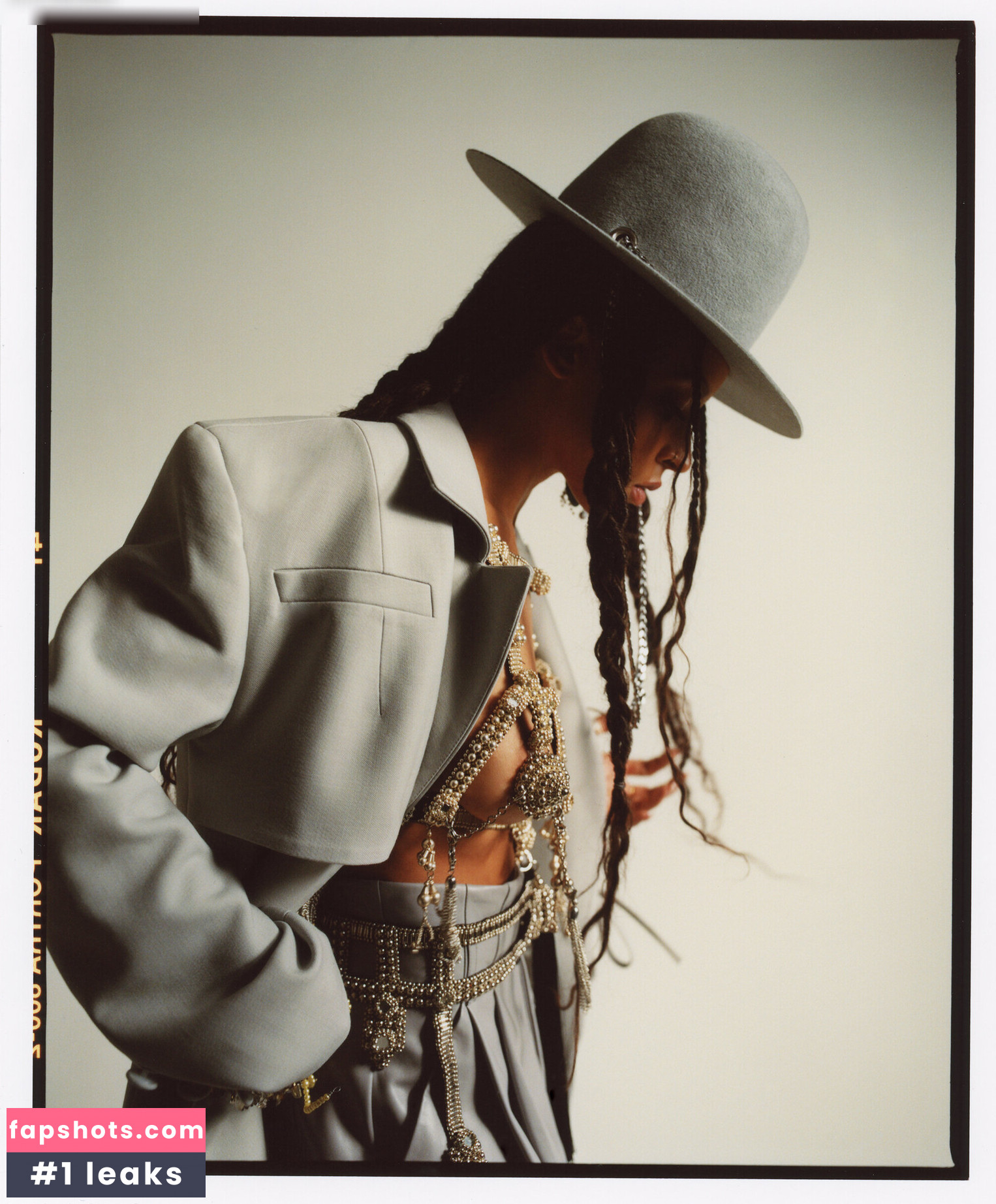 Tinashe gallery photo #30