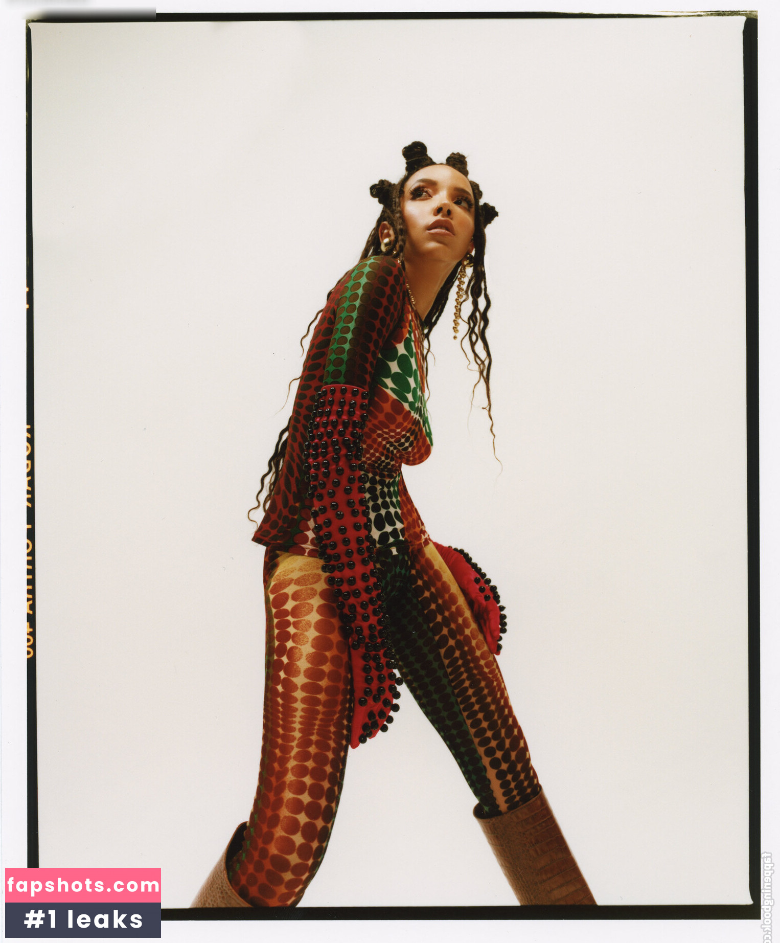 Tinashe gallery photo #31