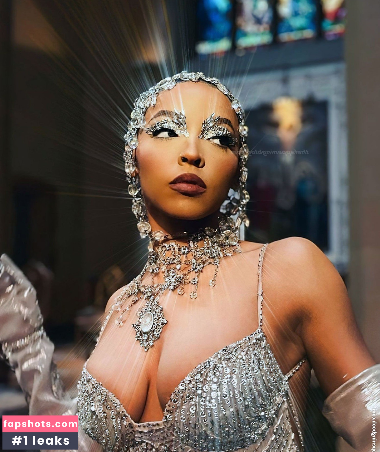 Tinashe gallery photo #310