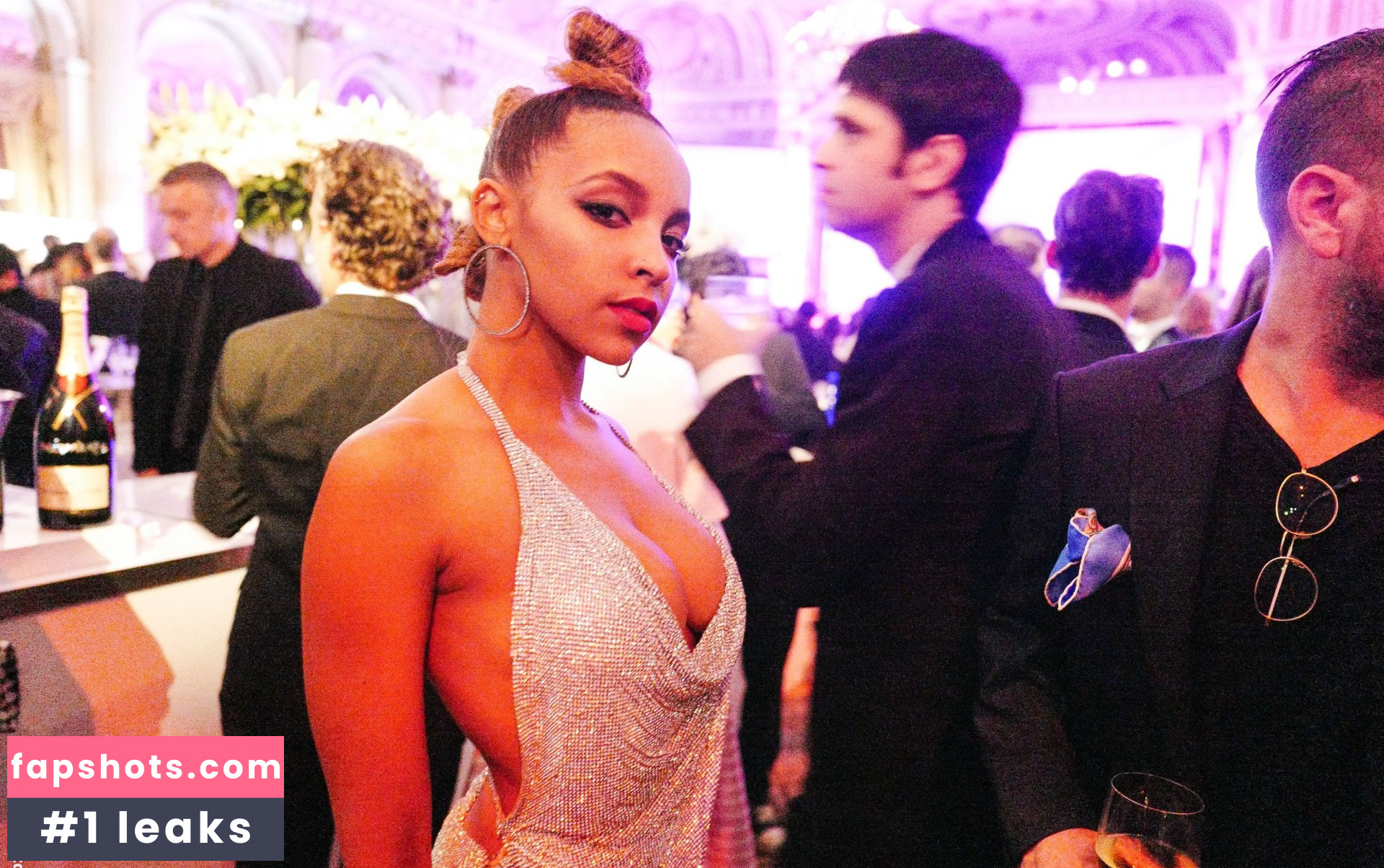 Tinashe gallery photo #481