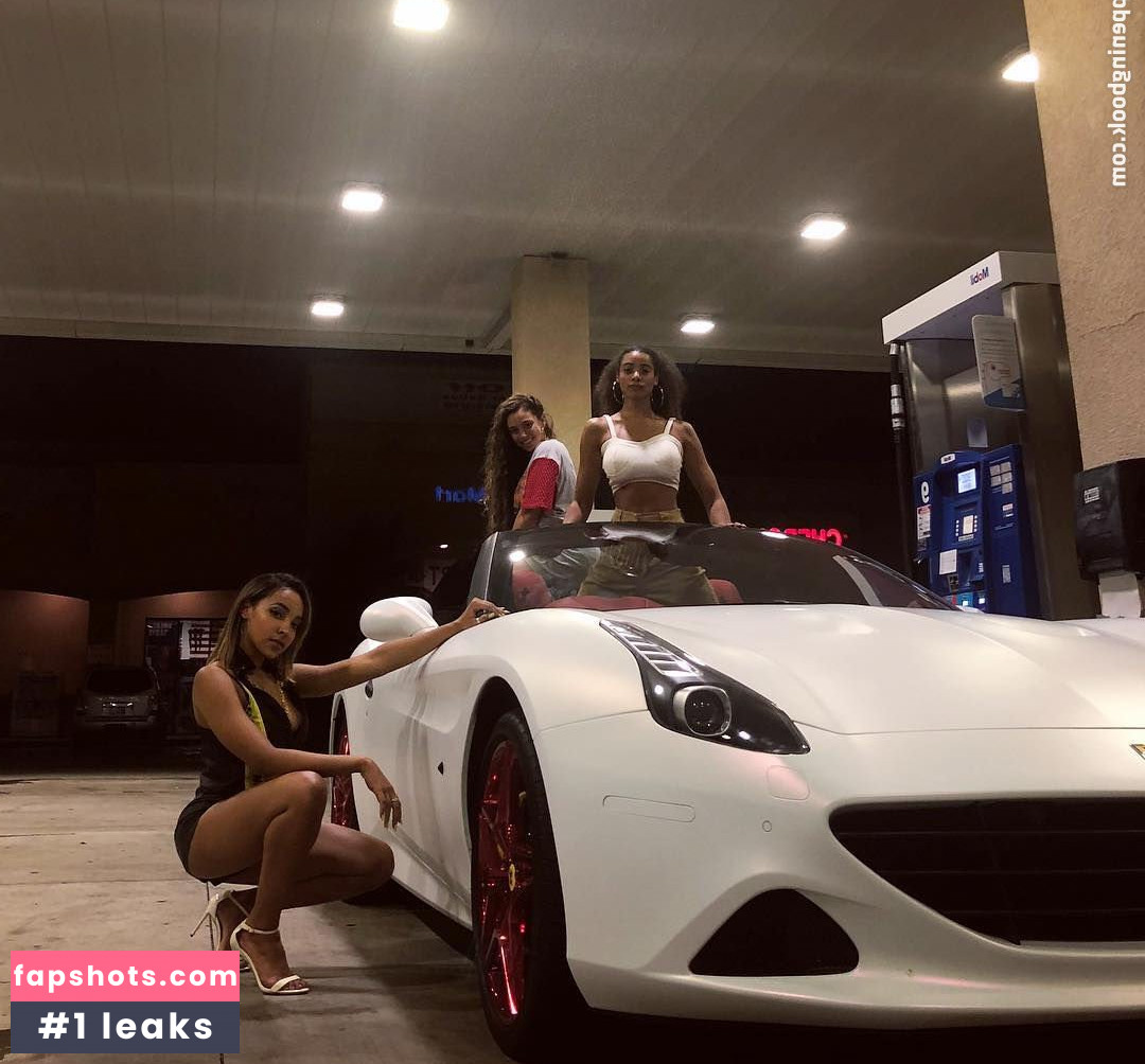 Tinashe gallery photo #498