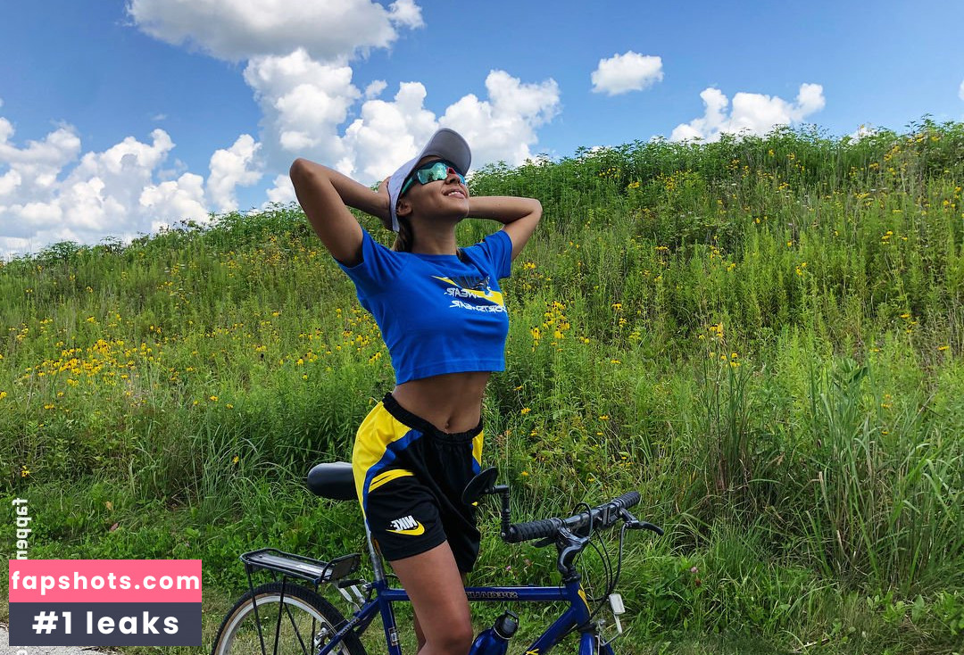 Tinashe gallery photo #540