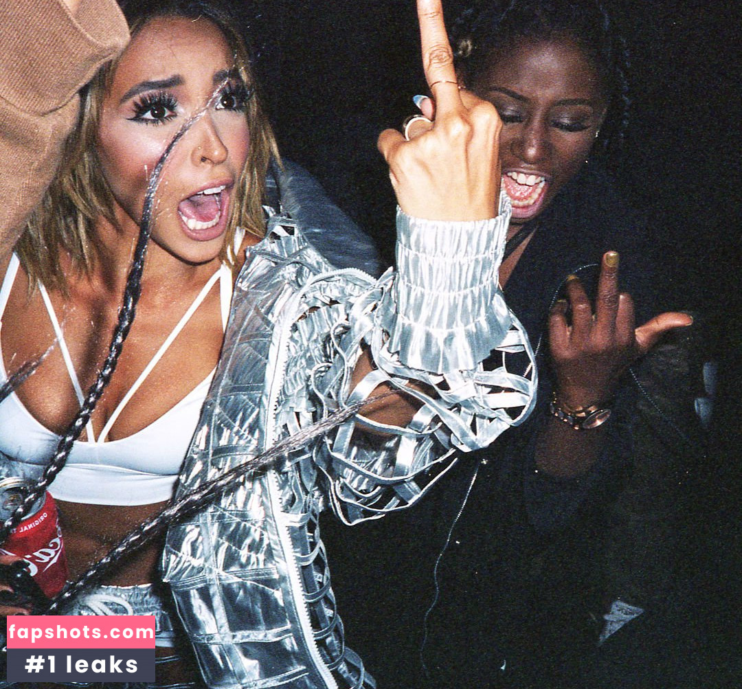 Tinashe gallery photo #549