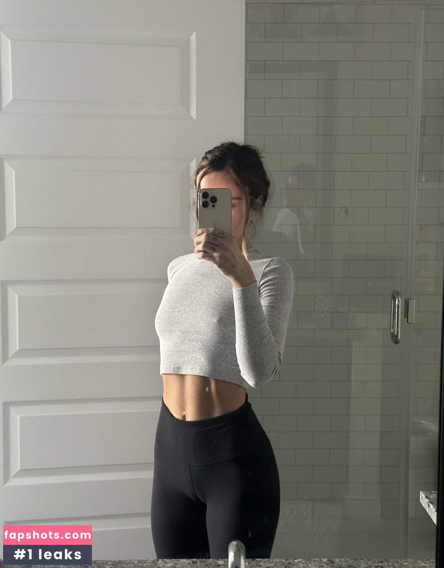 Tinaxoxo1 Nude Leaks OnlyFans Photos #6 - LeakJerk