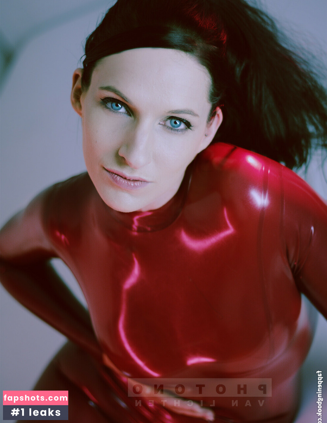 Tinchenrocks gallery photo #11