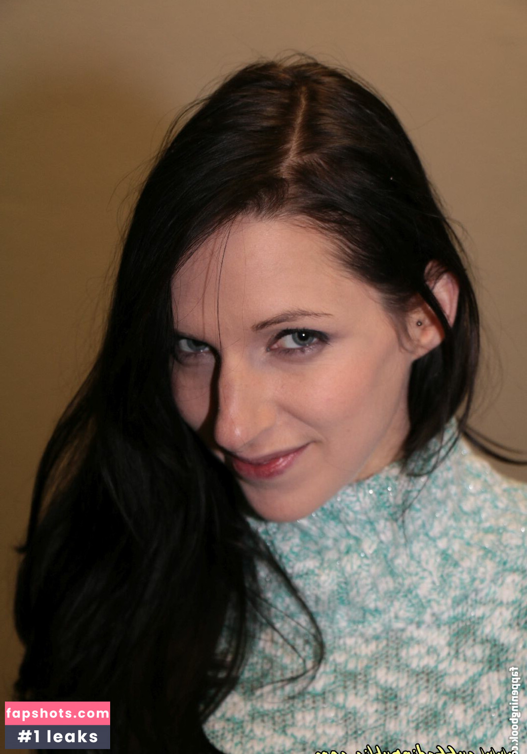 Tinchenrocks gallery photo #15