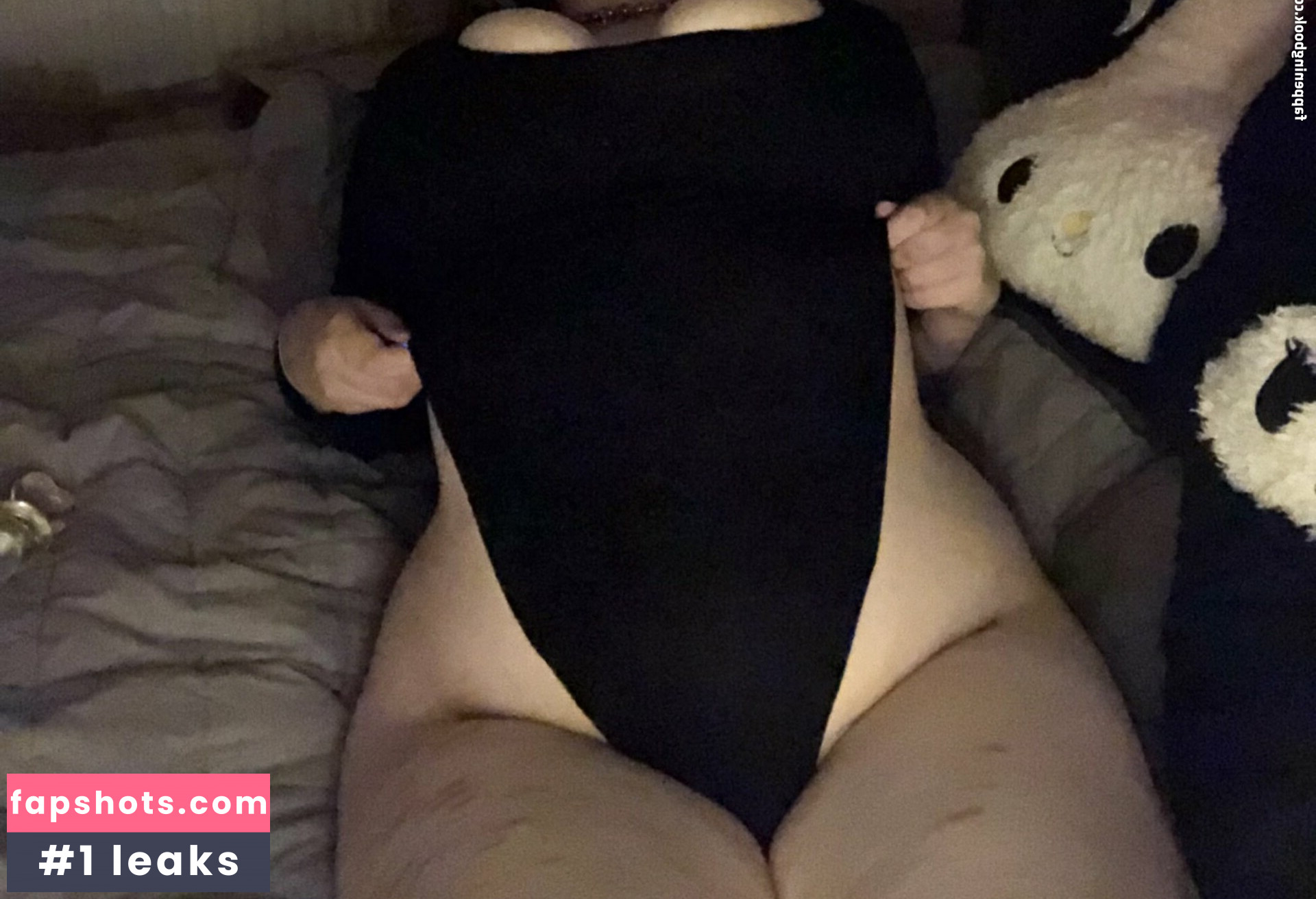 Tinyfawnn gallery photo #19