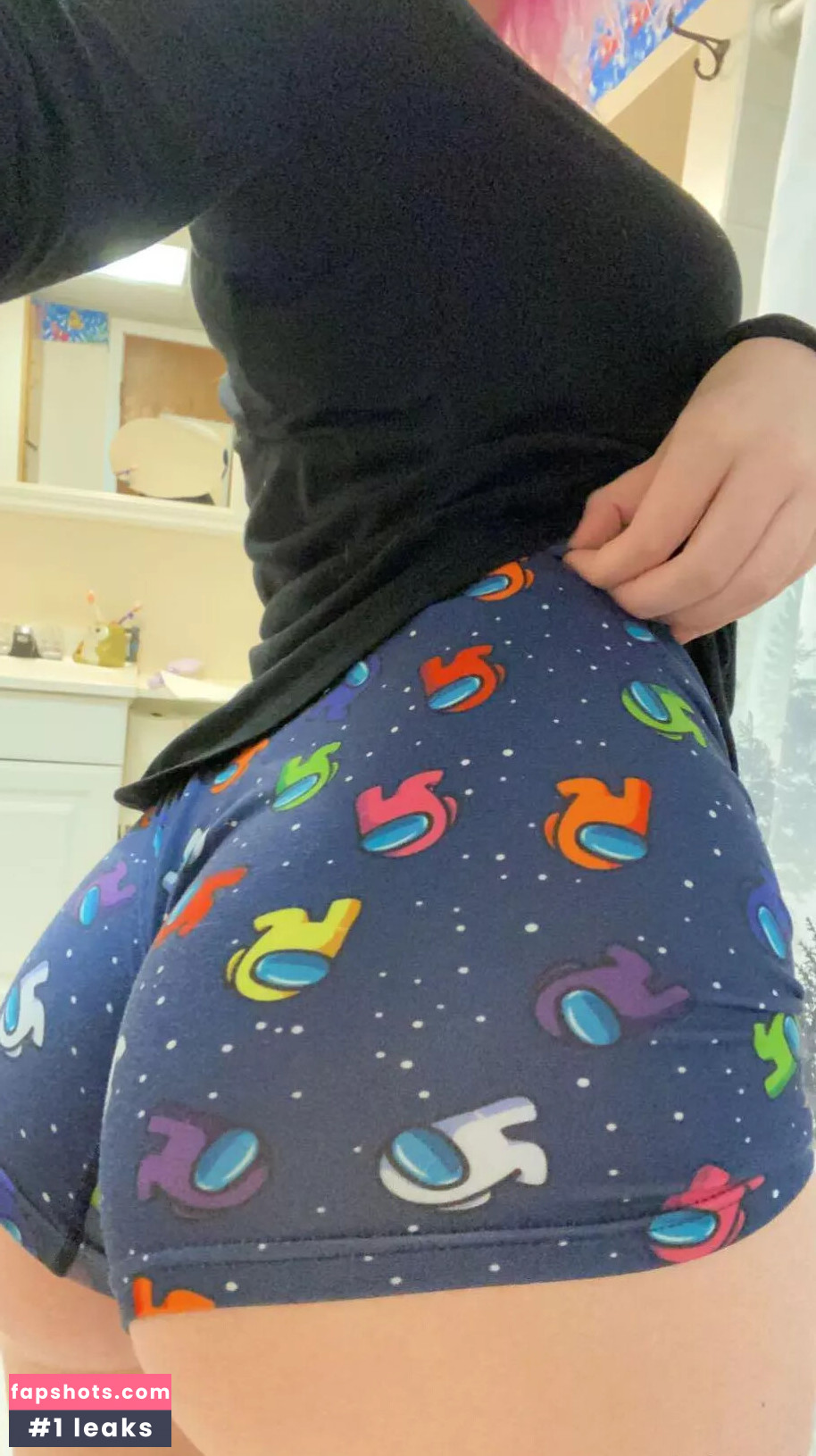 Tinyjewishlady gallery photo #5