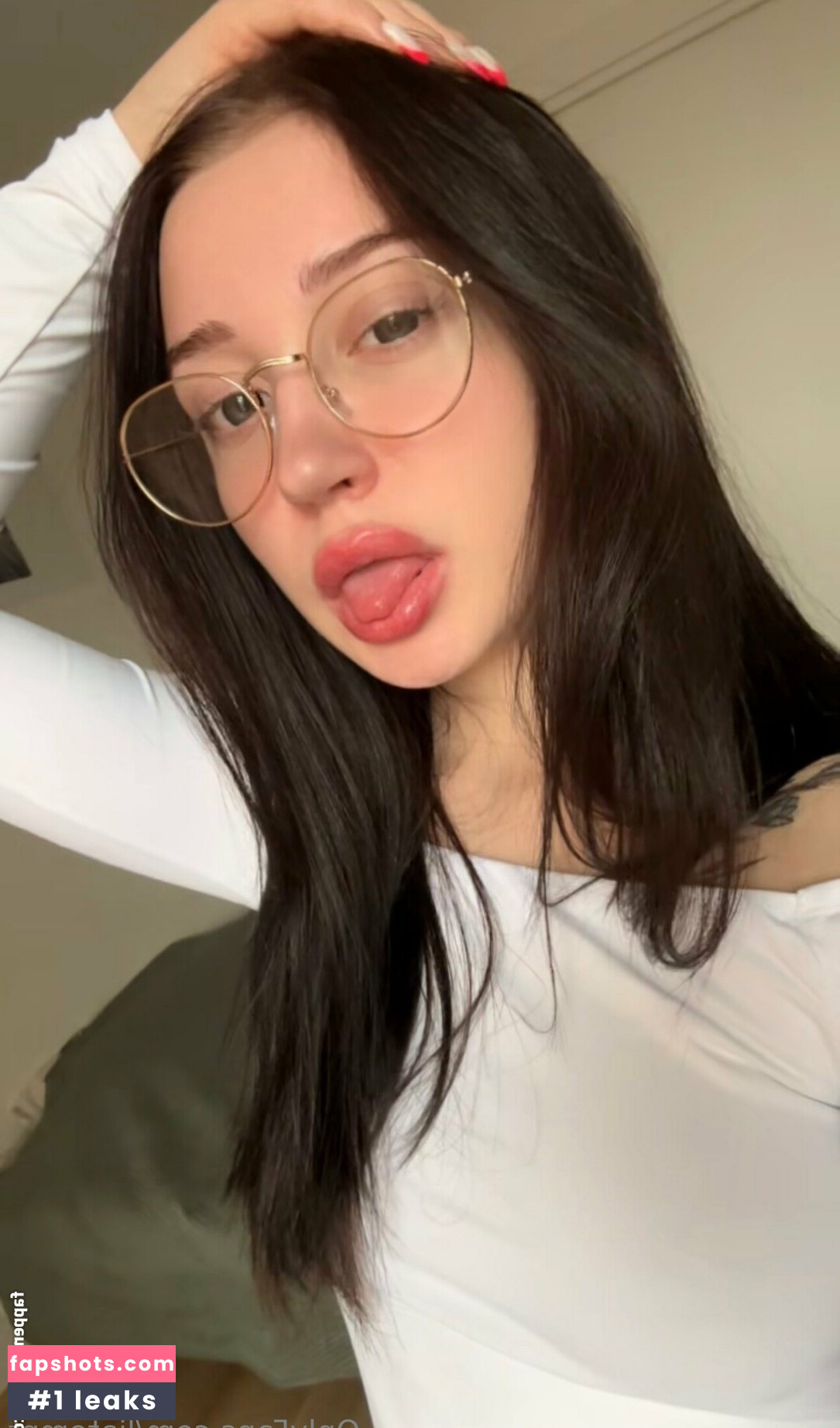 tinylia Nahé úniky fotek pouze od fanoušků #13 - Fapshots